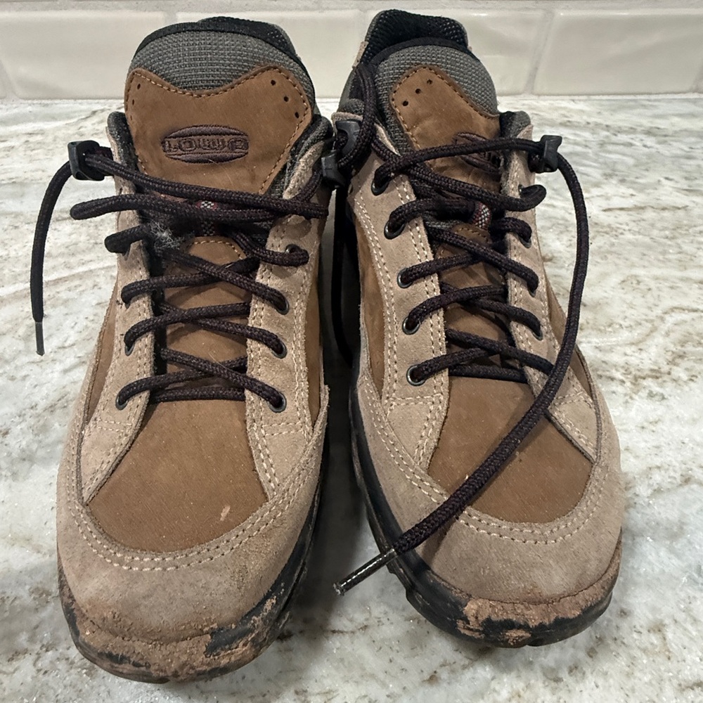 LOWA Tempest Lo Lady Hiking Boots Brown Women’s Size 8